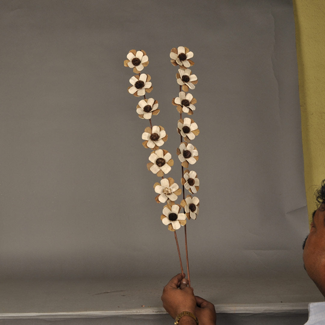 Sola Disco Daisy Flower Stick